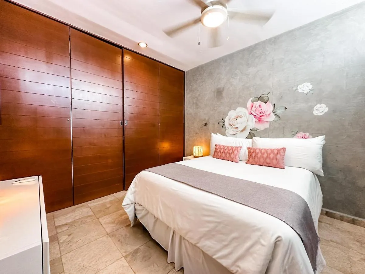 Dca01 Spectacular N Cozy Condo W Outdoor Bathtub Playa del Carmen Mexico